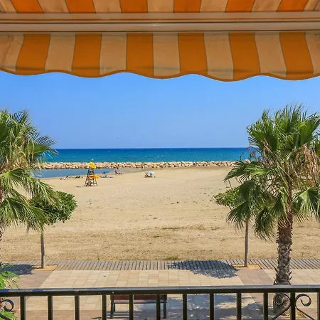 Litoral Costa Dorada - Laura Only Families Hébergement de vacances Cambrils